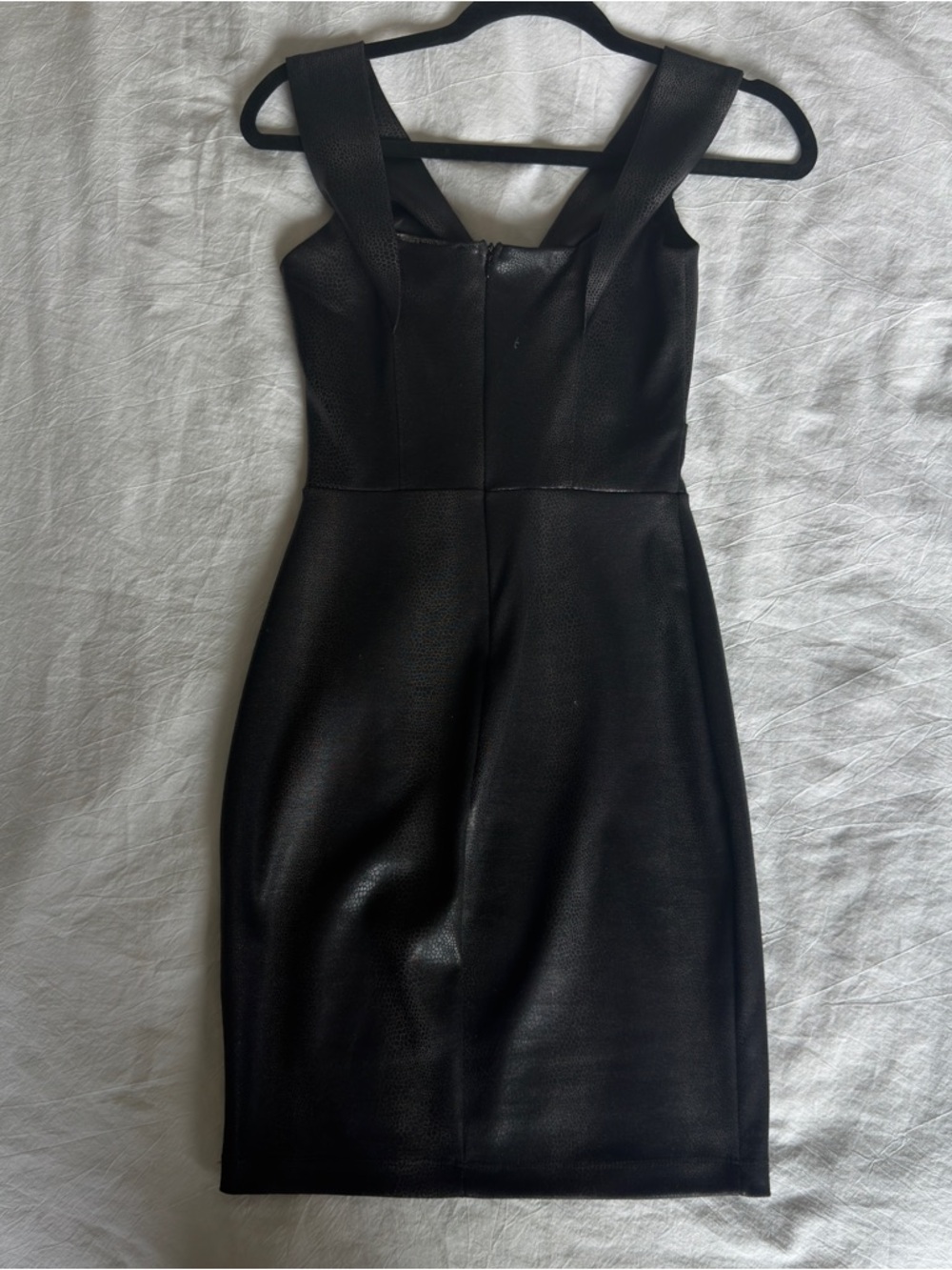 Guess Black Off Shoulder Snakeskin Dress - Picture 6 of 6